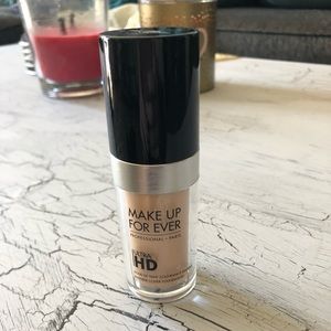 Makeup forever foundation